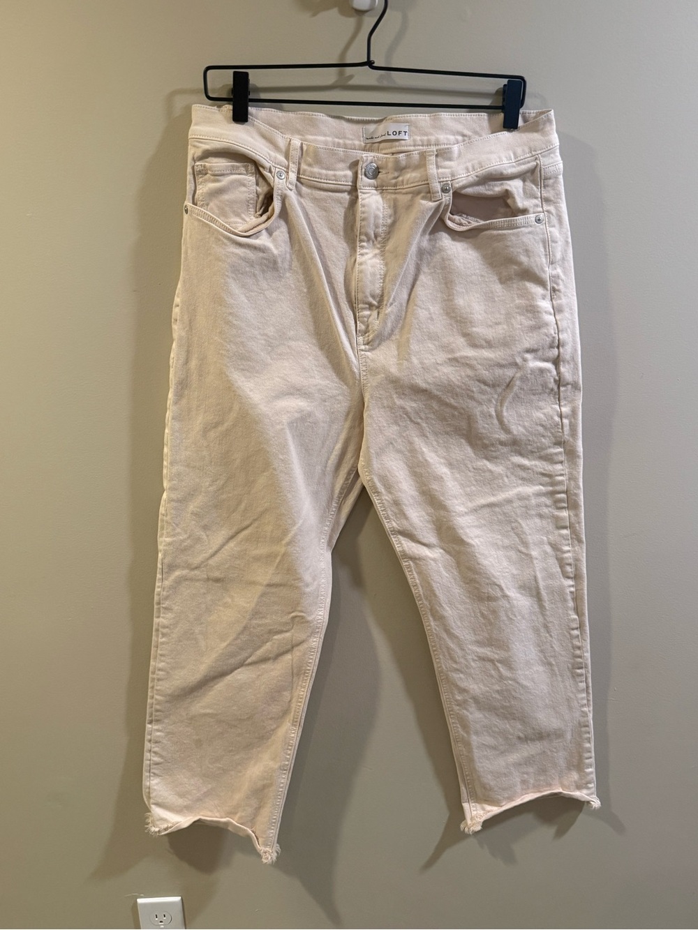 LOFT Cream Cropped Denim Jeans - The Straight